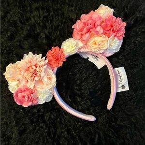 2019 DISNEY Flower Minnie Ears - NWT